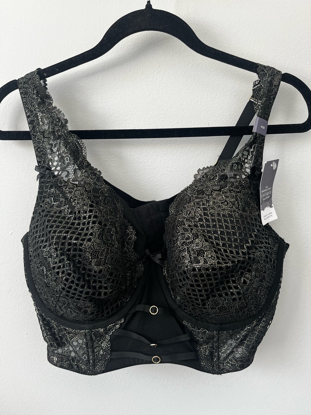 Cacique The Seriously Sexy Collection Lightly Lined Balconette 42D NWT